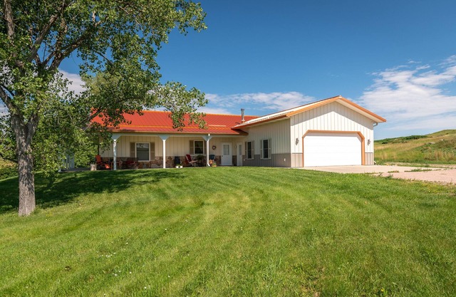 Casa de 3 dormitorios accesible para discapacitados aislada cerca de Rapid City, SD