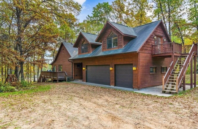 Secluded Lakefront Cabin|Private Dock