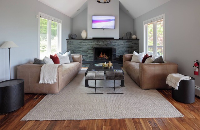 Secluded Luxury Lodge | Heated Pool Open!