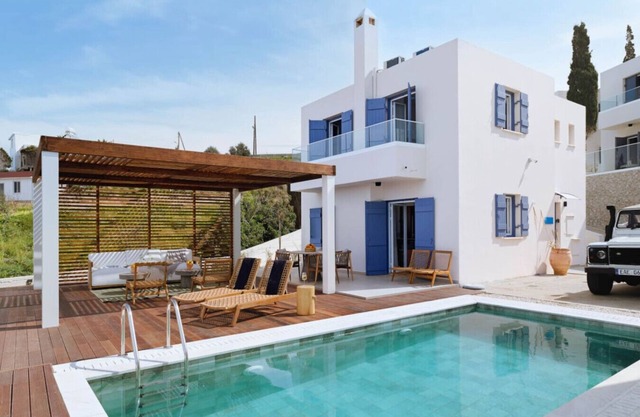 Secluded Luxury Villa in Cyprus | Oceanfront, Pool, Sleeps 4