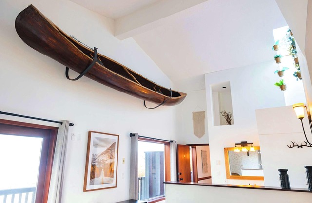 Secluded Oceanfront Apartment