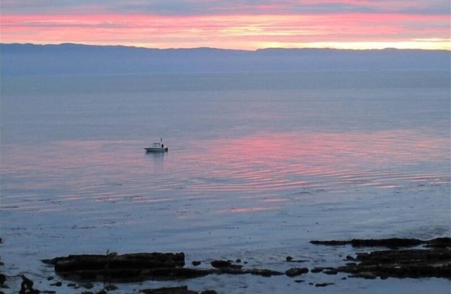 Aislado estrecho de Juan de Fuca Waterfront, Impresionante Vista