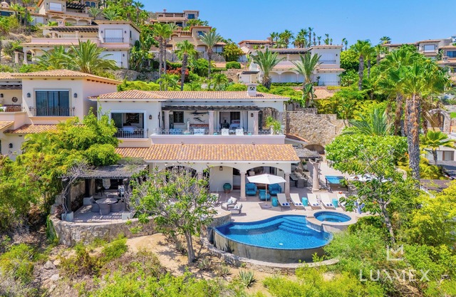 Amazing Villa in Del Mar! Chef, Butler and access to Golf, Spa, Gym & More!