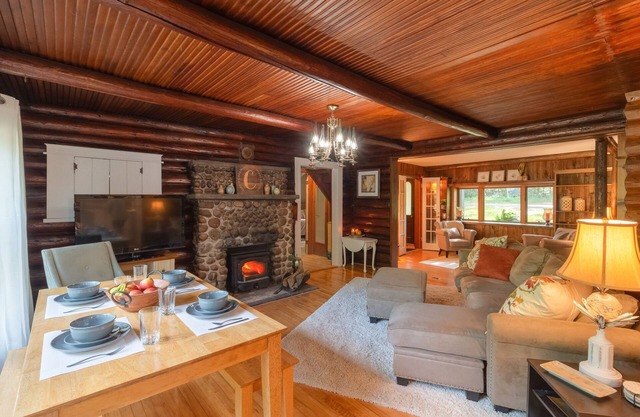 Secluded Wisconsin Cottage w/ Nearby Lake Access