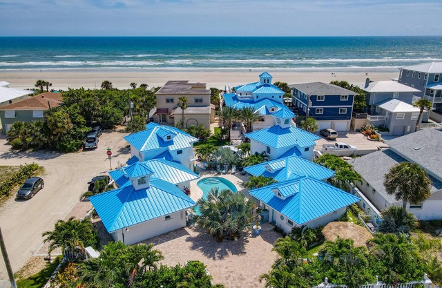 Seconds from the ocean, one bedroom villa #1