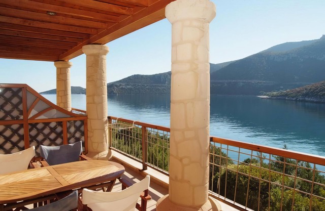 Secret Arkadia Bay Beachfront, Sea & mountain View, Secret Arkadia Bay Beachfront, Sea & mountain Vi