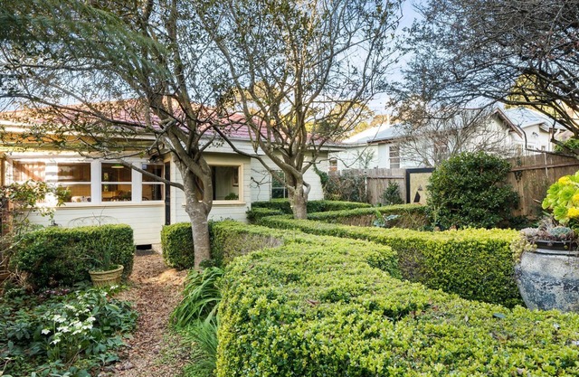 Secret Garden Cottage