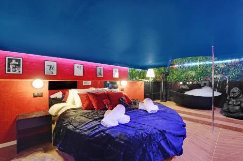 Secret Love Room