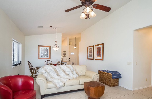 Sedona views-Lovely hilltop-King bed-Hot tub