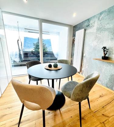 See-Apartment AURA am Fuße der Gerlitzen Alpe und Ufer des Ossiacher Sees - mit privatem Seezugang & Hallenbad