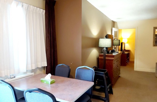 Seelys Motel