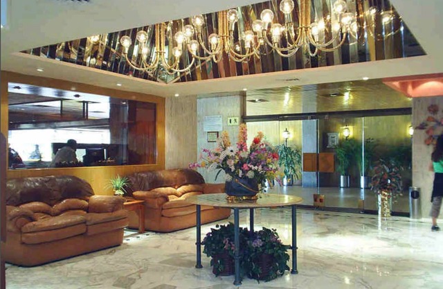 Segovia Regency Hotel