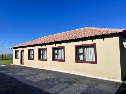 Sekgome Resort