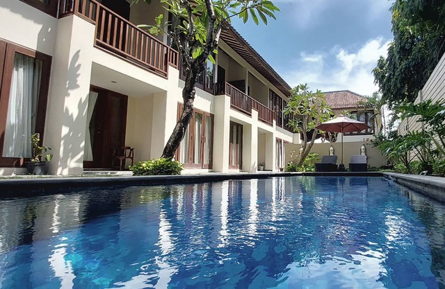 Sekuta Condo Suites