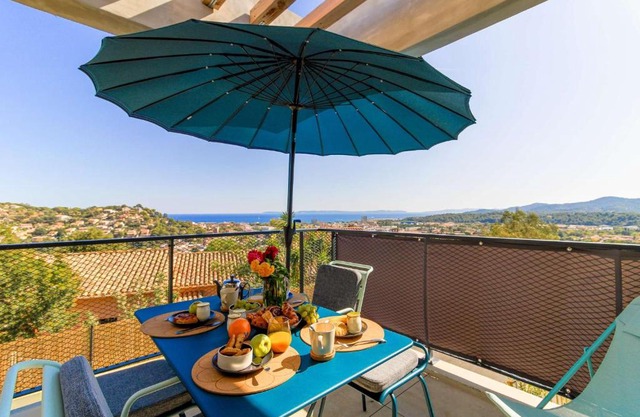 SELECT'soHOME - Appartement face à la mer avec piscine à Bormes-les-mimosas - CAPNAT-C04