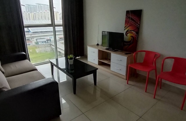 * Auto-Check-in * [4-6PAX] 3BR Private Condo @ Petaling Jaya