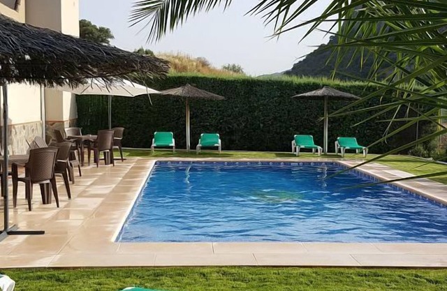 Casa rural (alquiler íntegro) Casitas Cueva del Gato para 4 personas