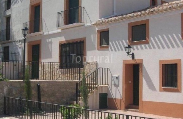 Self catering Cortijo Las Cobatillas for 8 people