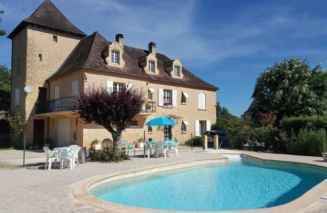 Self-catering cottage for 4 people in beautiful surroundings
