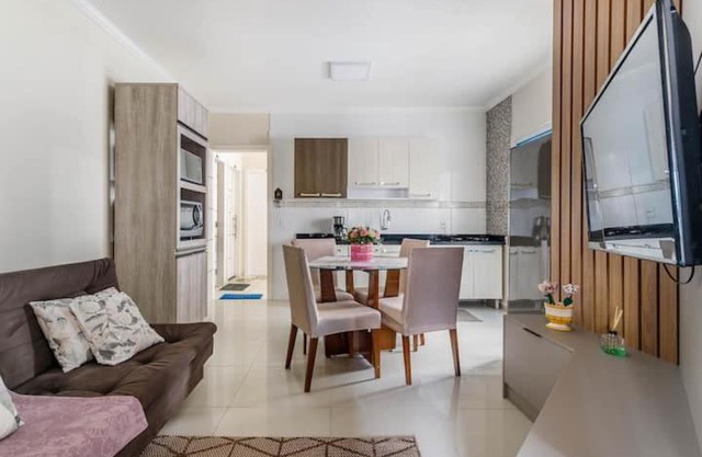 Self Check-in Wi-fi , 2 Garagens, Home-Officce, Ar Quente e Frio