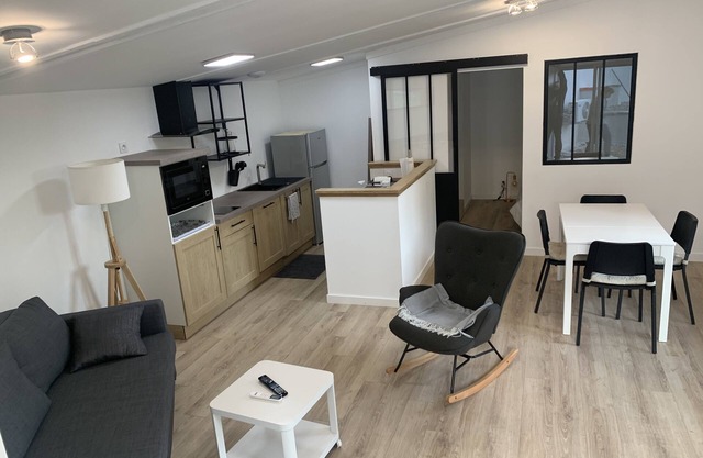 independent accommodation