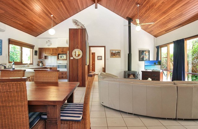 Semaphore Beach House