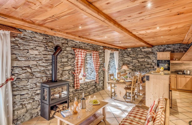 Chalet adosado 16 personas 7 habitaciones, ski in / ski out Tignes les Brévières