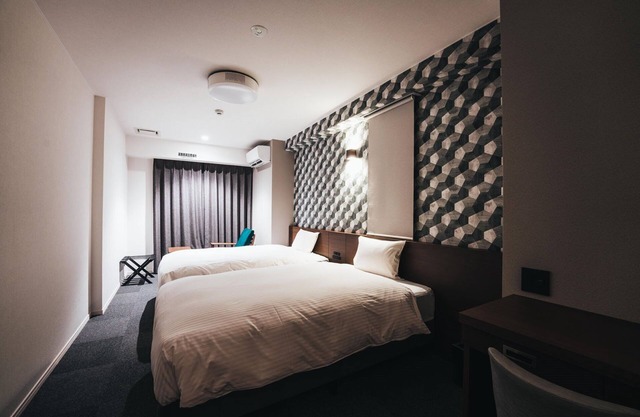 Semidouble Twin Room 2EAST NonSmoking / Saga Saga