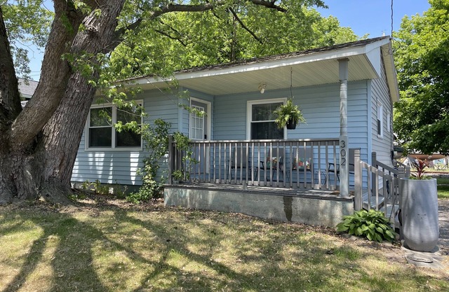 Seneca Lakeview Bungalow en Marina Lake District.