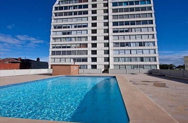 Sensational St.Kilda stay at Sunset Beach Tower