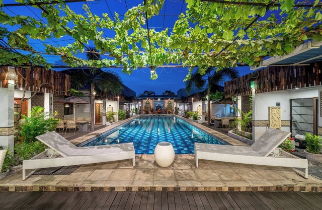 Senyum Bali inn