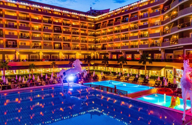 Senza The Inn Resort & Spa