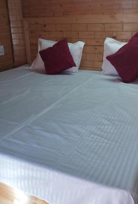 Seo bagh cottages narkanda