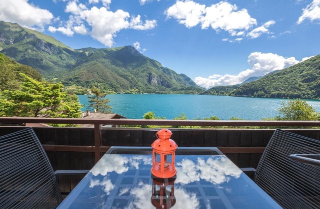 Serena Charme View