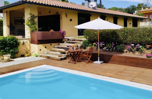 Serena CostaBravaSi - Piscina, BBQ, jardín, wifi