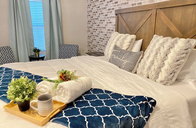Serene 4-bedroom house in Gladiola Fully furnished best for Long stay
