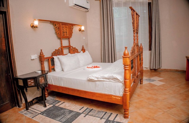 Serene Annex Hotel and Apartment
