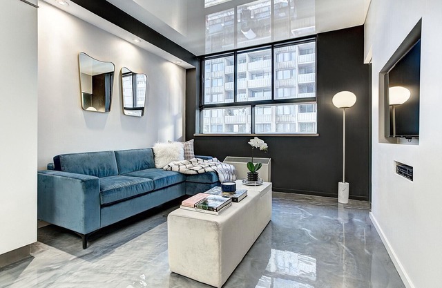 1 dormitorio cerca de Crescent Street