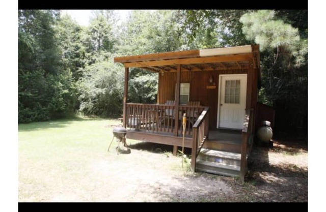 Serene Camp Cabin