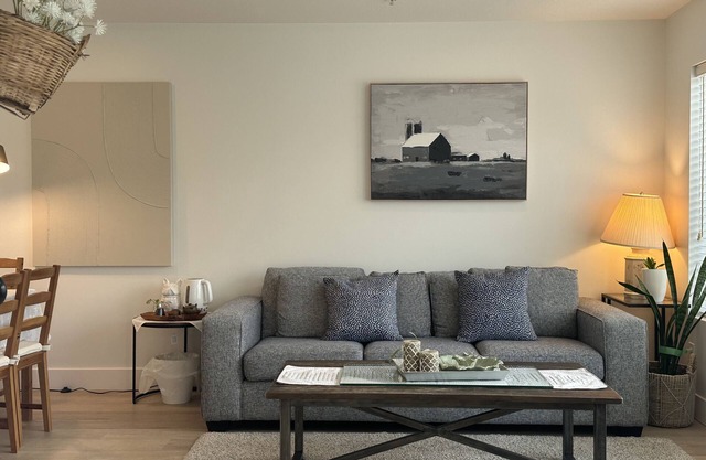 Serene & Cozy Home | Burke Mtn