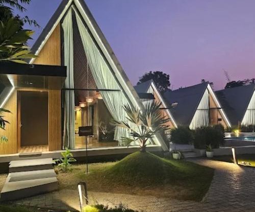 Serene Fields Retreat