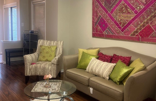 Serene Georgetown Sanctuary: Your Cozy Retreat Awaits.