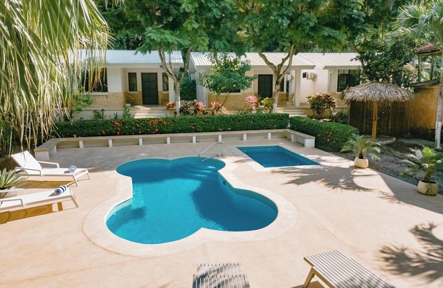 Serene Jungle Bungalow at Mística Natural, Just Minutes to Stunning Beaches!
