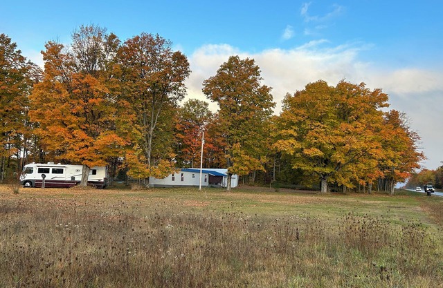 Serene Large Tents site with WiFi in McMillan