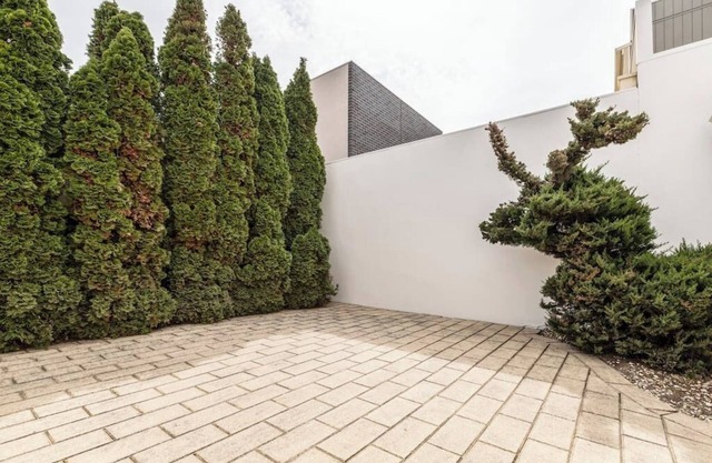 Serene Spacious 2BR Home w/ Free Parking