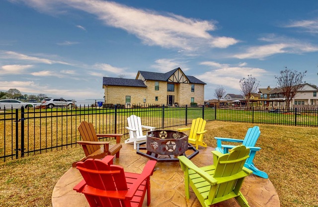 Serene, updated lakefront retreat with fenced yard