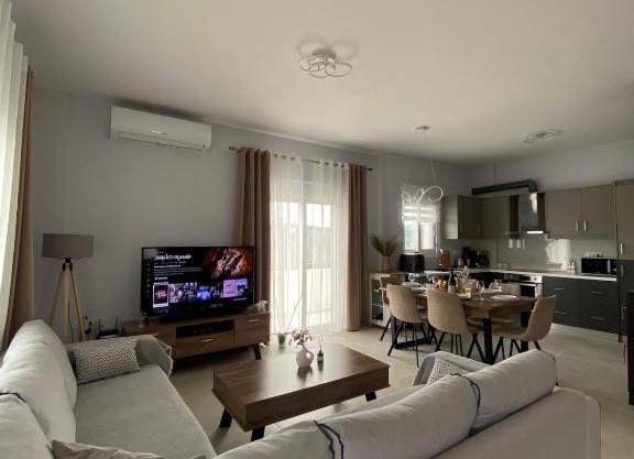 Serene Vista Family Villa