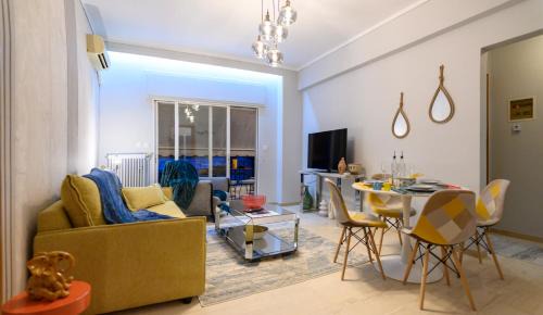 Serenity and 2 bedroom Luxury in Kalamaria