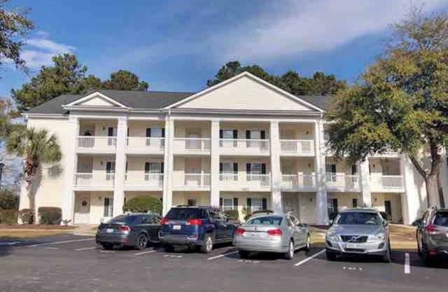 Serenity by the Coast: Near Airport & Golf Course