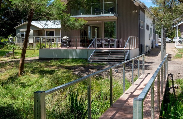 Serenity HG4: Brand New Town House with absolute NP frontage and superb views